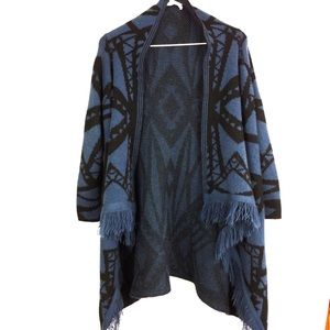 ZOE BAER Oversized Aztec Print Cardigan